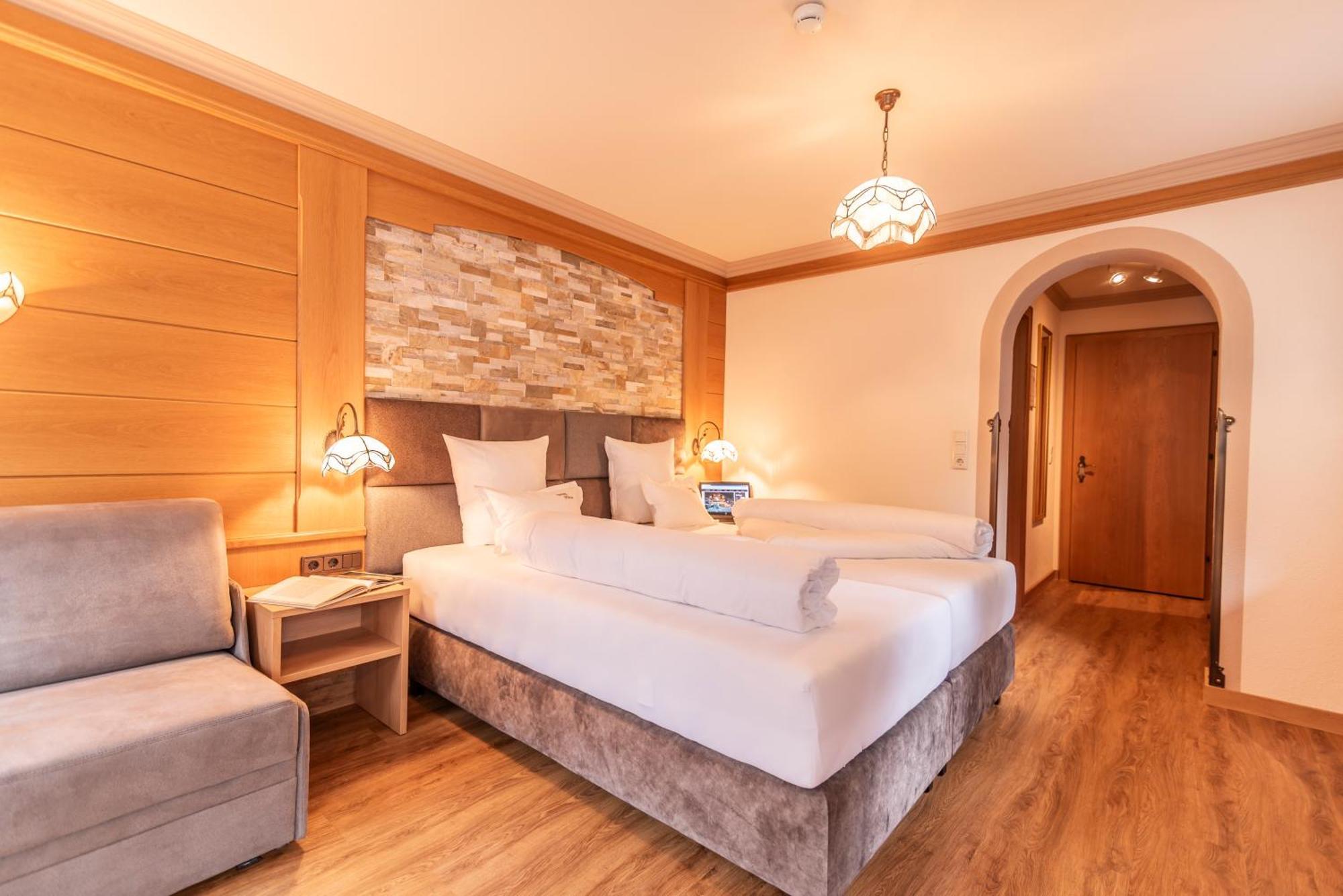 Hotel Garni Apart Tina อิสชเกิล ภายนอก รูปภาพ