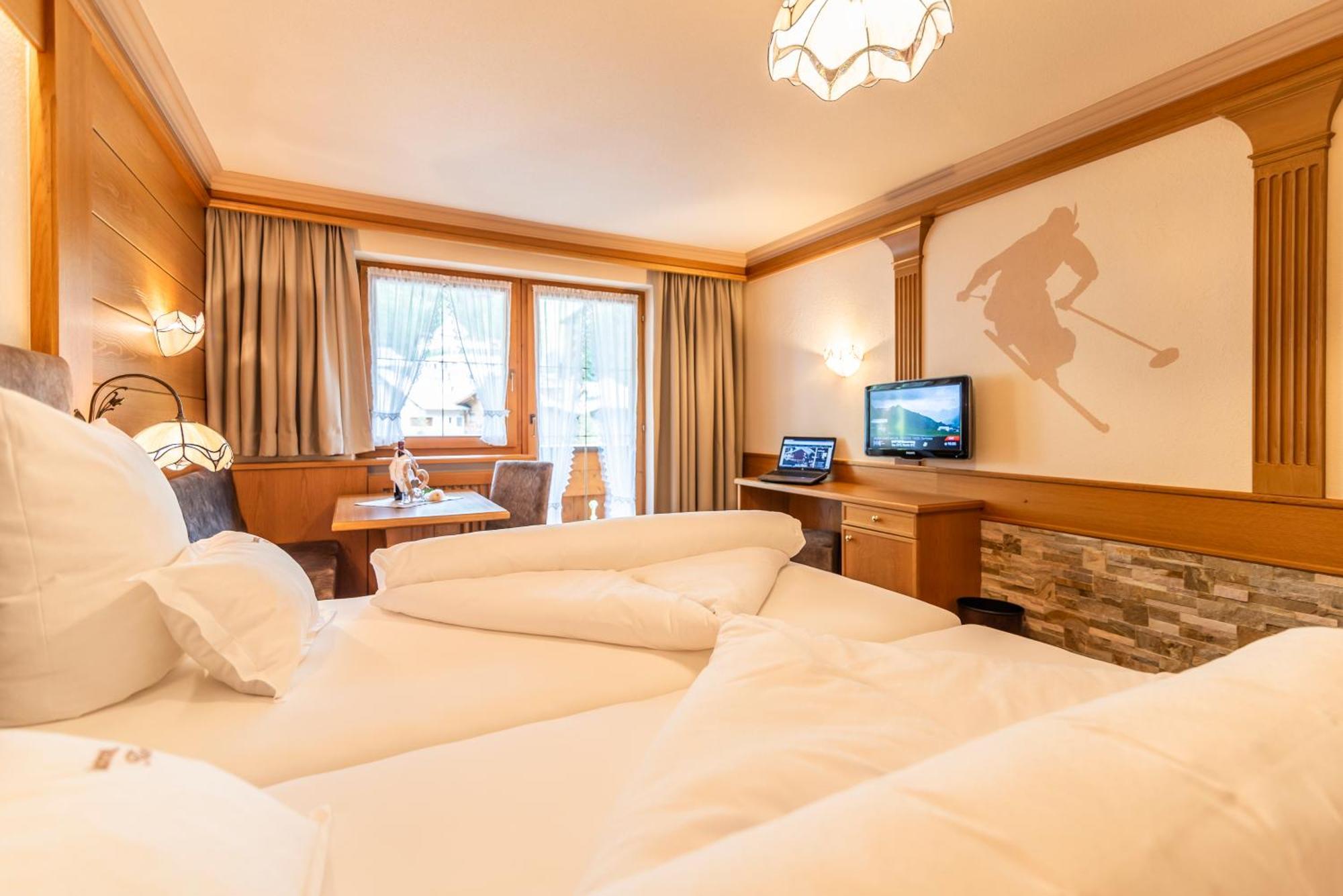 Hotel Garni Apart Tina อิสชเกิล ภายนอก รูปภาพ